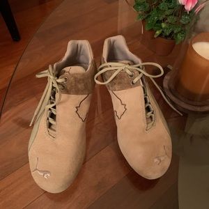 Brand new Puma suede sneakers